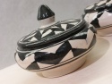     <b> Ceramiczny Pojemnik UFO - Czerń z Bielą <b>