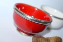 <b>       Ceramika - Miseczka Z Metalową Opaską W Czerwieni - Najmniejszy Model<b> 